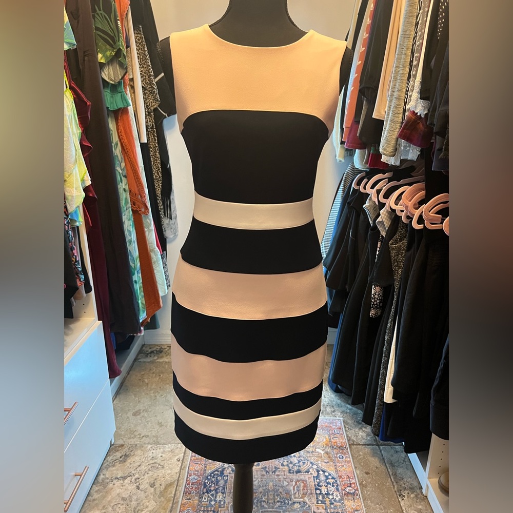 Tommy Hilfiger Size 2 Dress